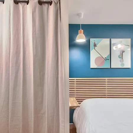 Bel 3 Proche Opera Apartmán *